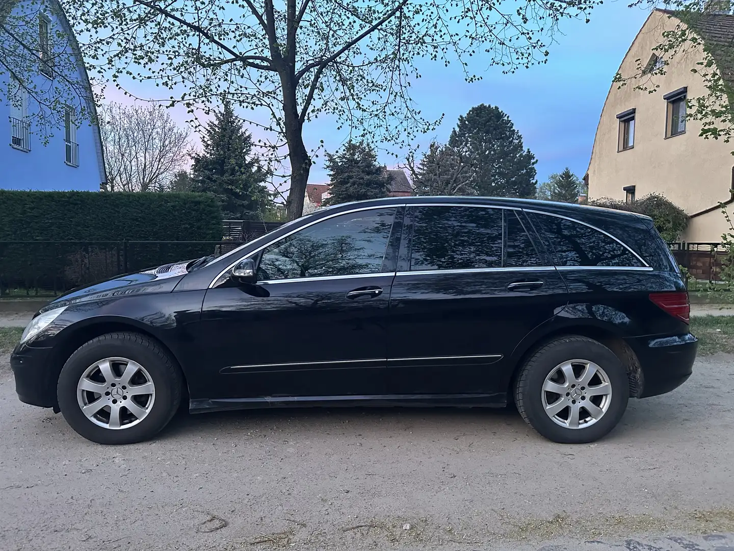 Mercedes-Benz R 350 4Matic 7G-TRONIC - 1