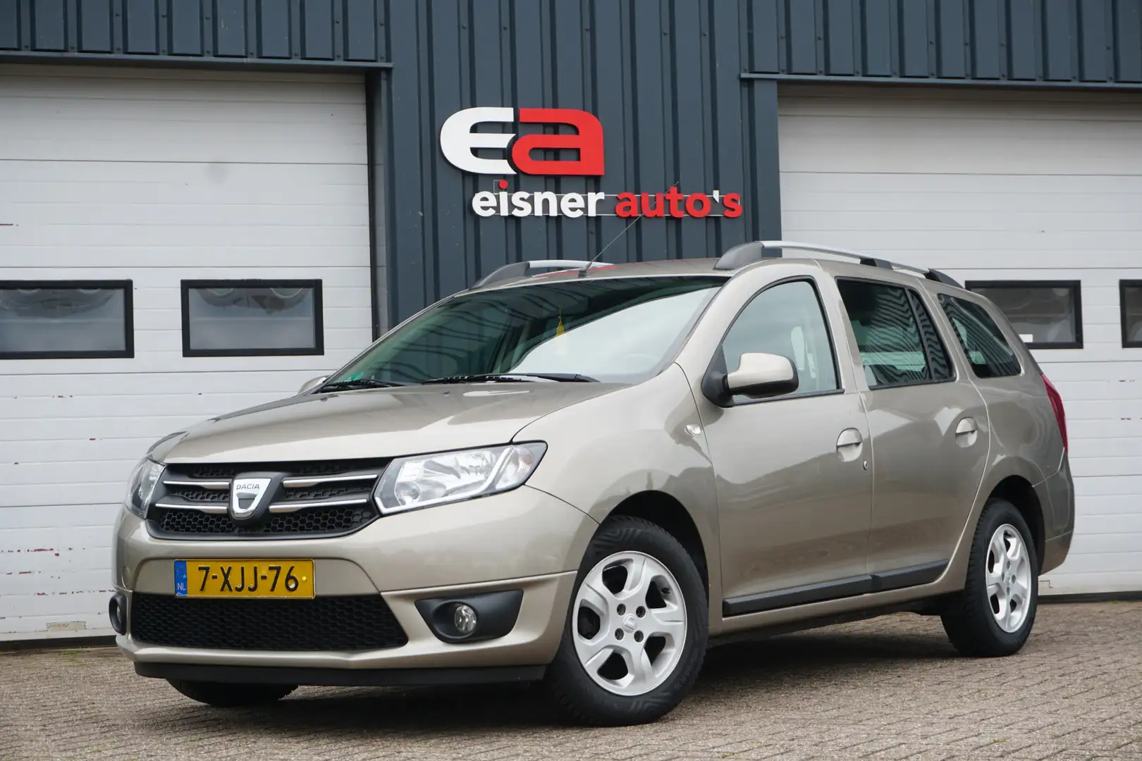Dacia Logan MCV 0.9 TCe Prestige | TREKHAAK | CRUISE | NAVI | Marrón - 1