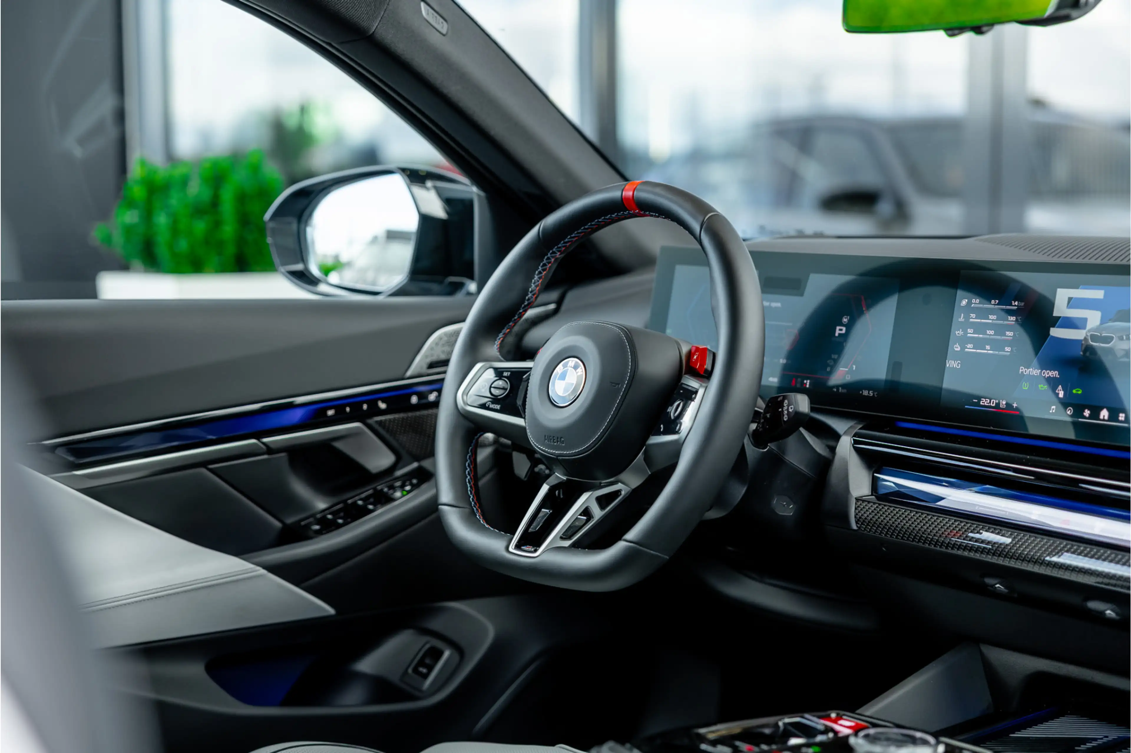 BMW M5 5-serie Touring - Panorama | Bowers & Wilkins | Br — photo 14