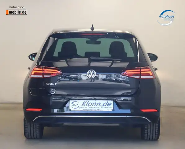 Volkswagen Golf view 7