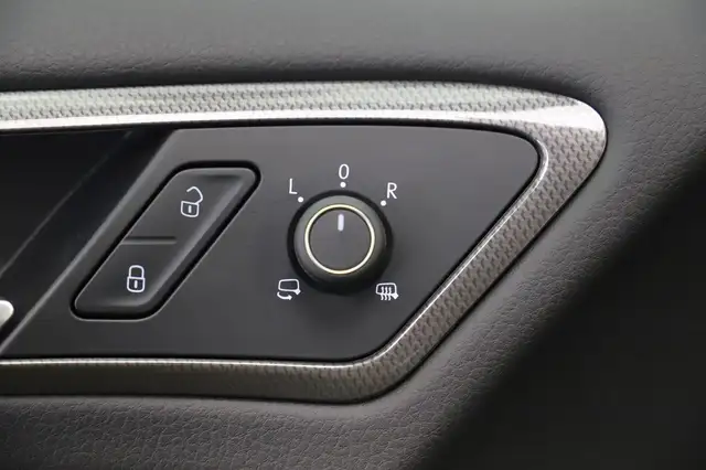 Volkswagen Golf view 25