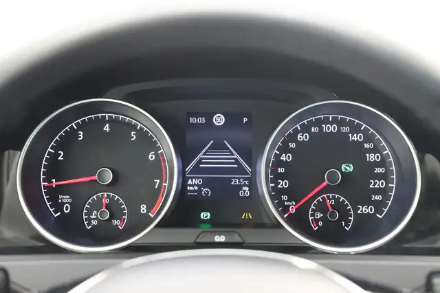 Volkswagen Golf view 19