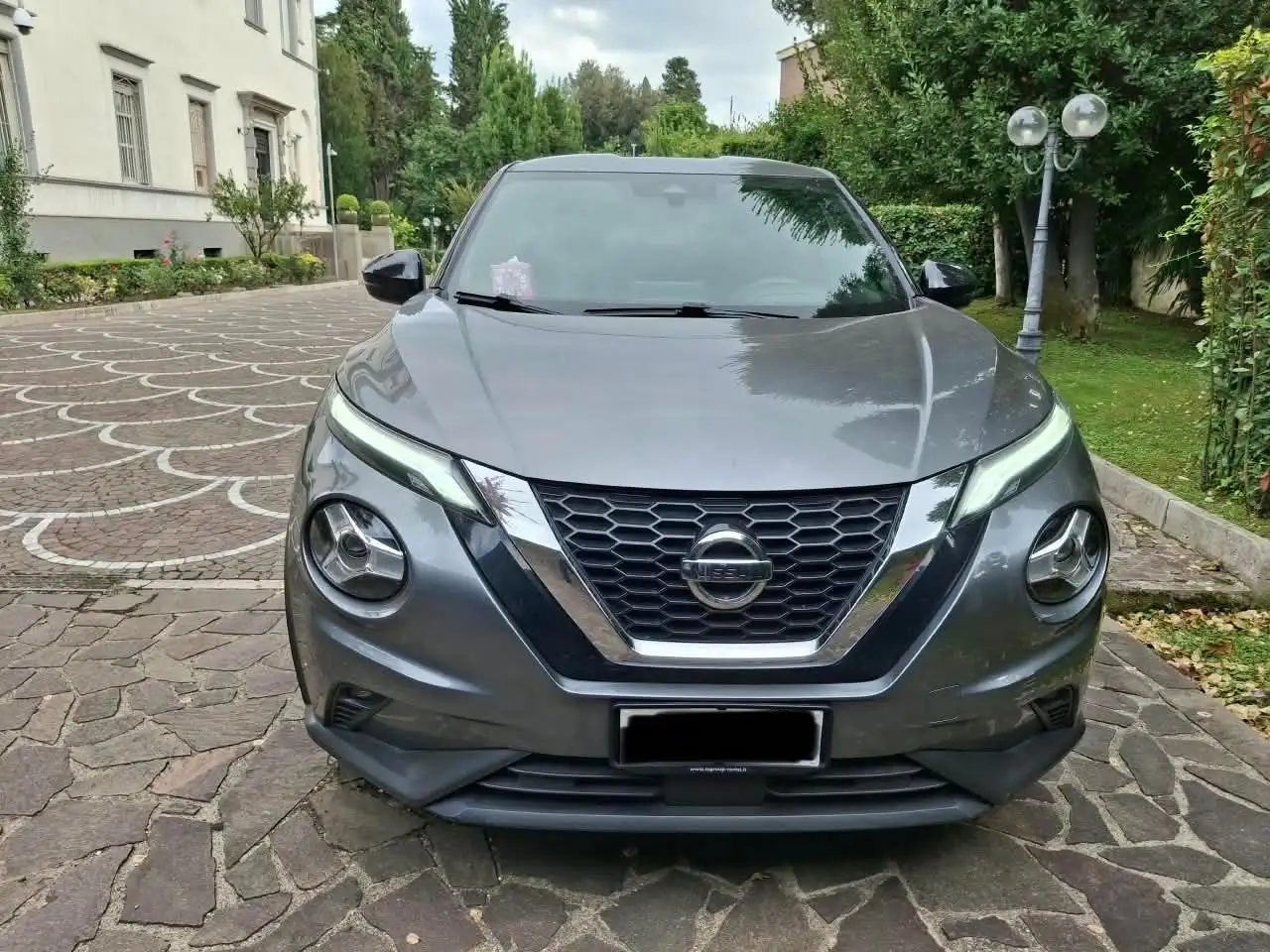 Nissan Juke 1.6 Bose Personal Edition 112cv cvt — photo 1 of 9