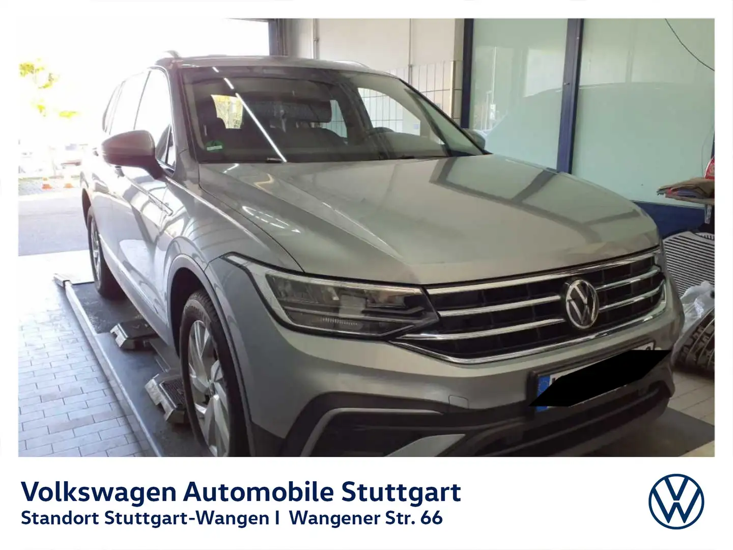 Volkswagen Tiguan Allspace LIfe 2.0 TDI DSG 7-Sitze Navi Silber - 2