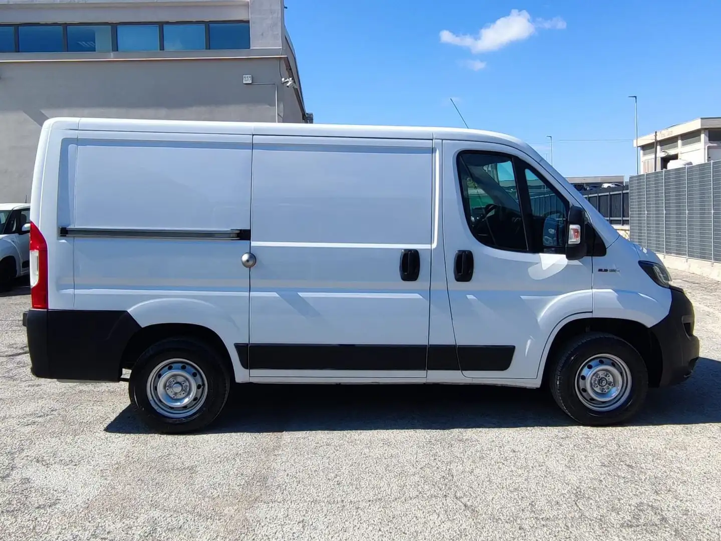 Fiat Ducato 30 CH1 2.3 M-JET FURGONE PASSO CORTO 3 POSTI-2021 Bianco - 2