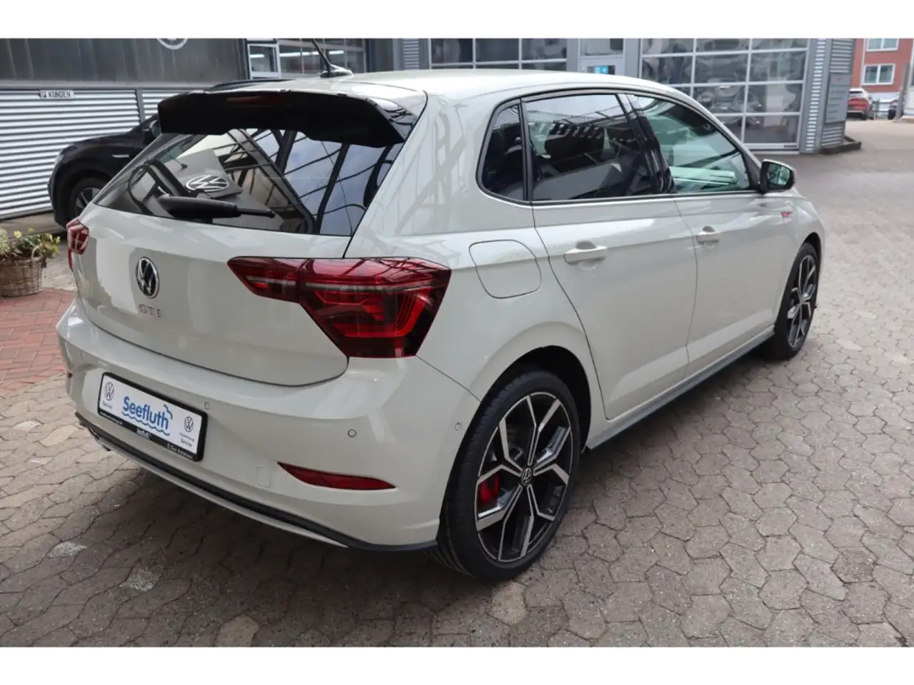 Volkswagen Polo 2.0 GTI DSG RFK IQ-MatrixDigi 18 Faro ACC Sitzhzg. 5
