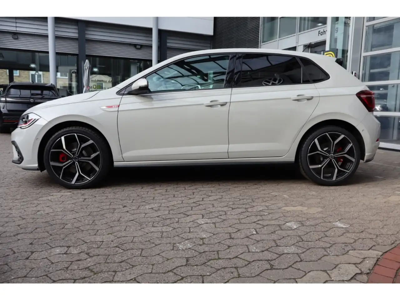 Volkswagen Polo 2.0 GTI DSG RFK IQ-MatrixDigi 18 Faro ACC Sitzhzg. 7