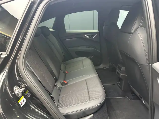 Audi Q4 E-Tron view 27