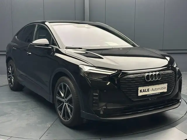 Audi Q4 E-Tron view 7