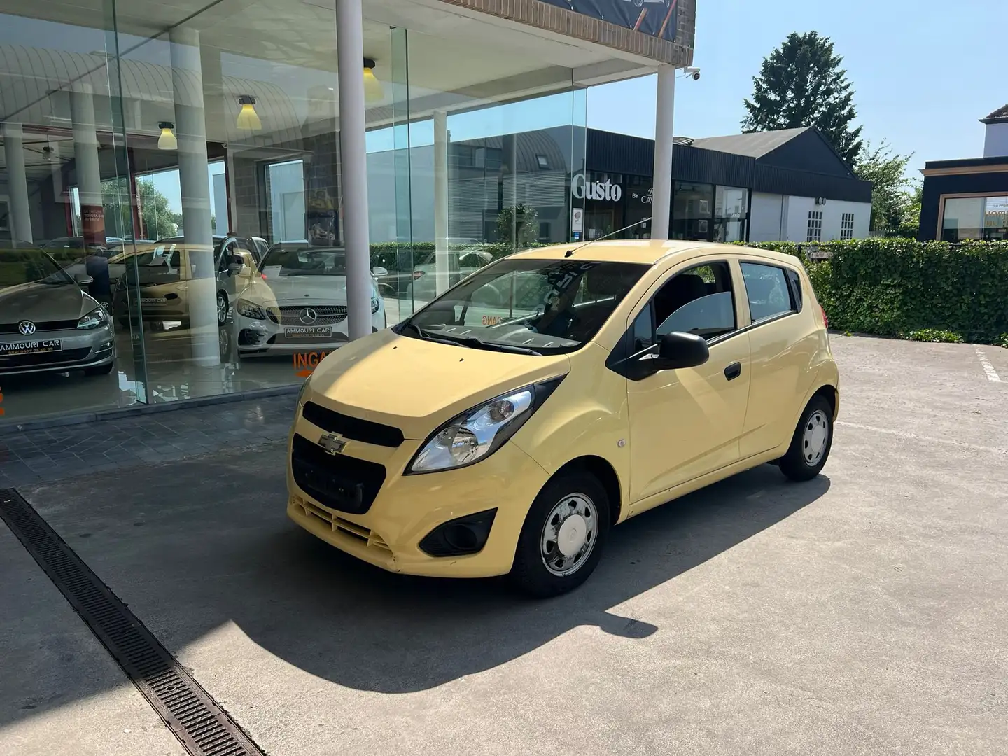 Chevrolet Spark 1.0 LT Jaune - 1