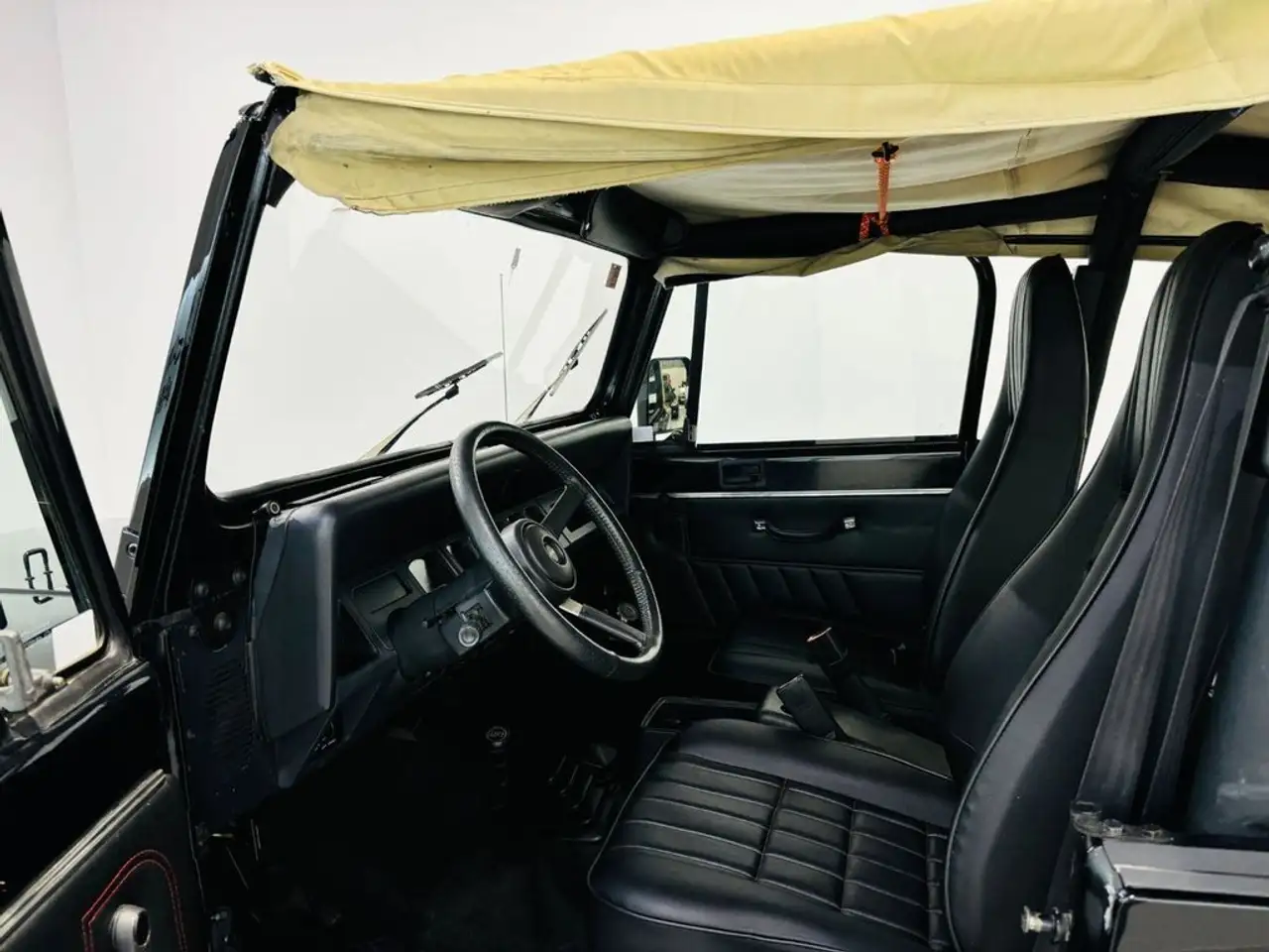 Jeep Wrangler 2.5 Hard Top, foto 6