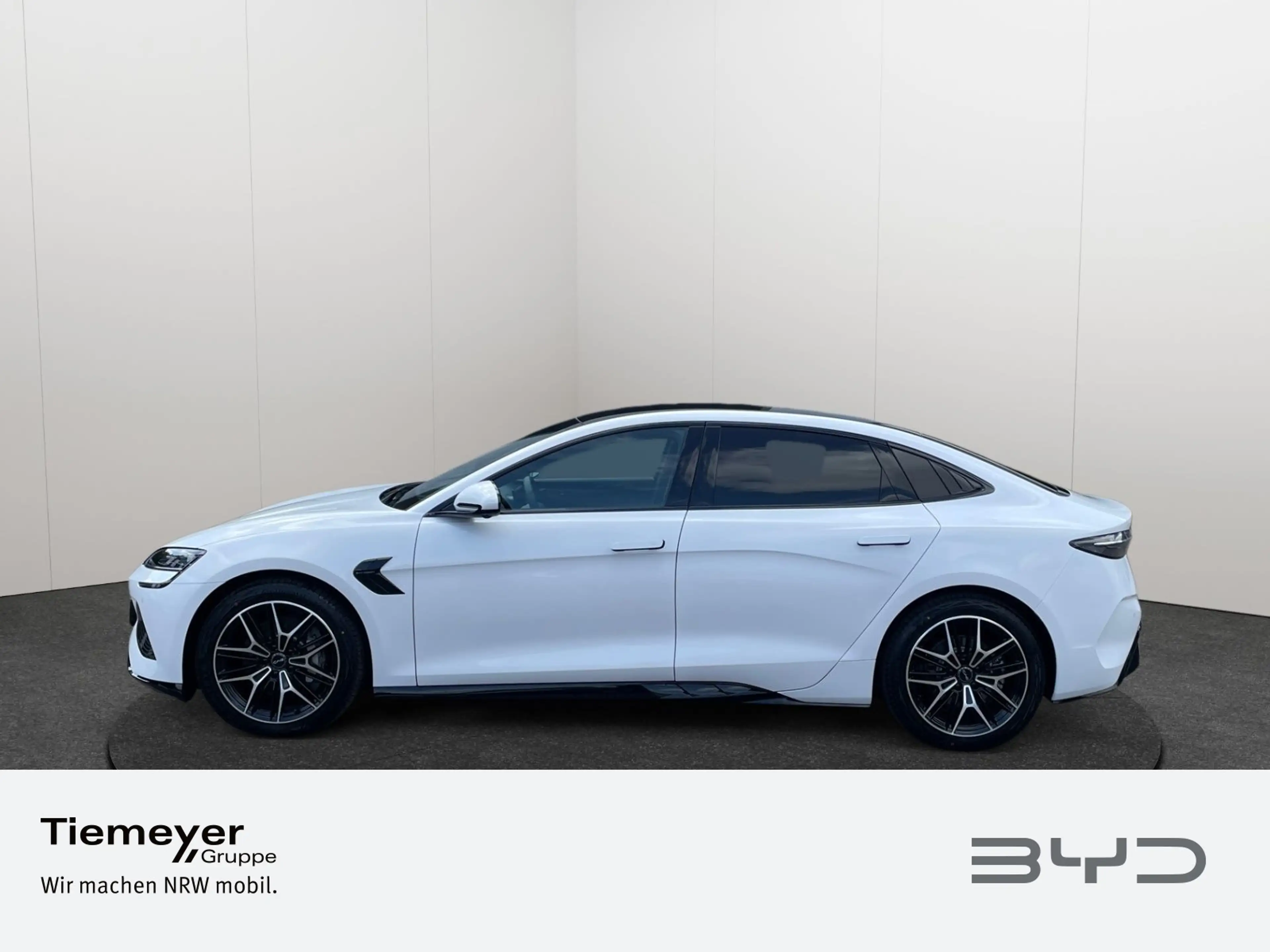 BYD Seal MJ 26 82,5kWh Batt. Excellence AWD — photo 8