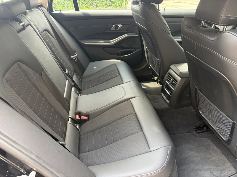 BMW 320 3-serie Touring 320e xDrive facelift ! Soh 95 % BT — photo 23