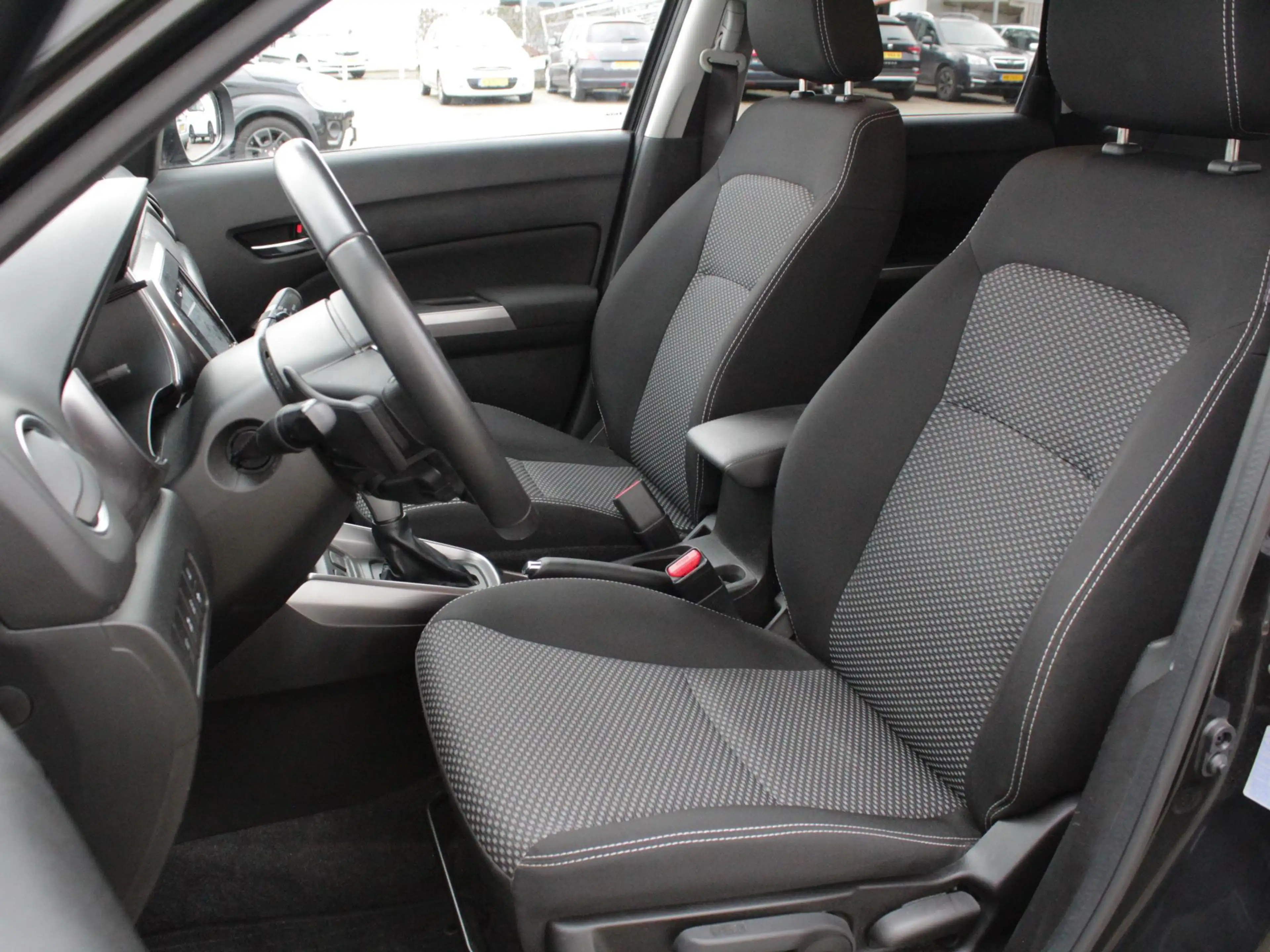 Suzuki Vitara 1.4 Boosterjet Select Hybrid Automaat | Navi | Cam — photo 4
