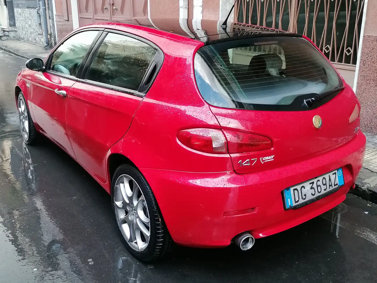 Alfa Romeo 147 Black Line Rosso - 1