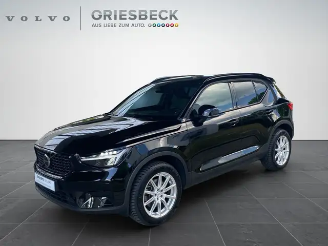 Volvo XC40 B4 Plus Dark AHK*LED*Navi*SHZ*Winterp.*Kam.