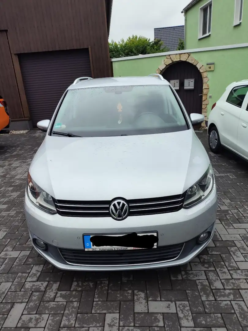 Volkswagen Touran Life Grau - 1