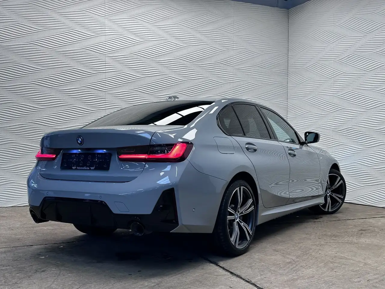 BMW 320 320e*PHEV*M-SPORT*HARMAN/K*HUD*LAGE BIV!*, миниатюра 15