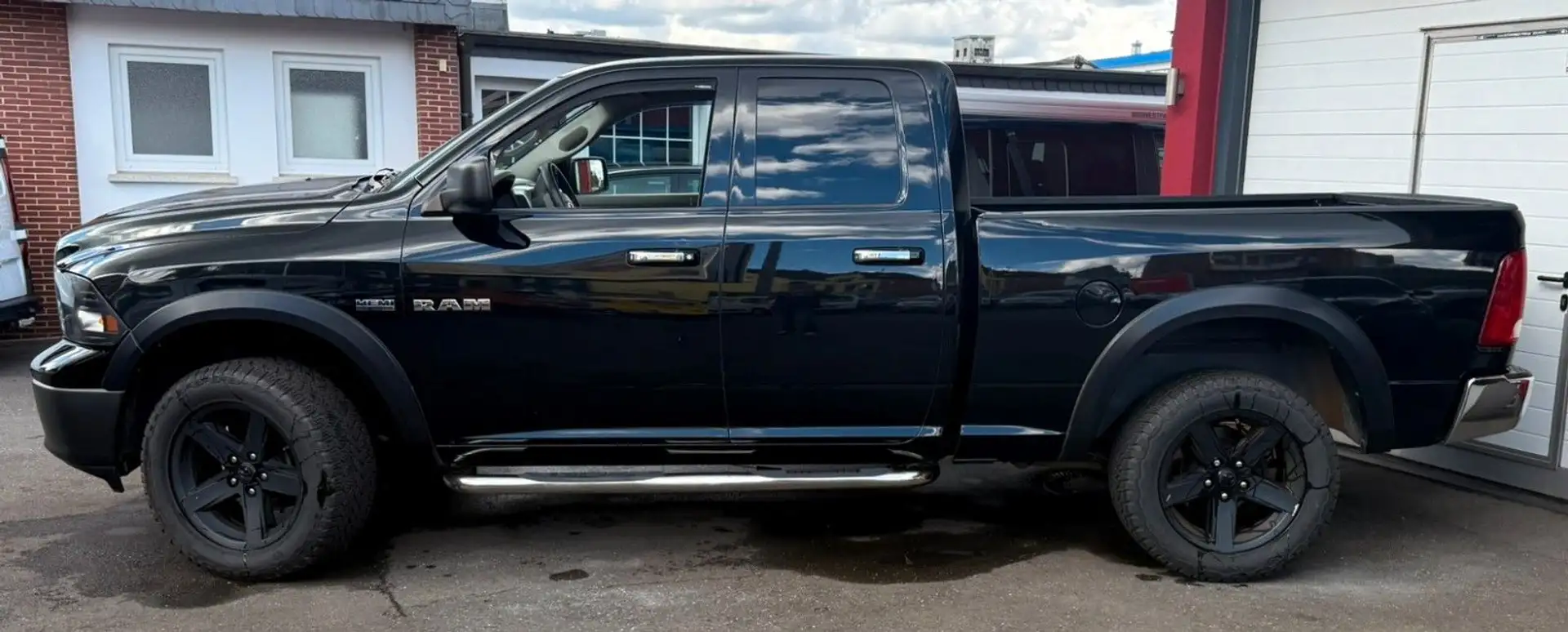 Dodge RAM 5.7 HEMI 64Tkm/DAB/Leder Negro - 2