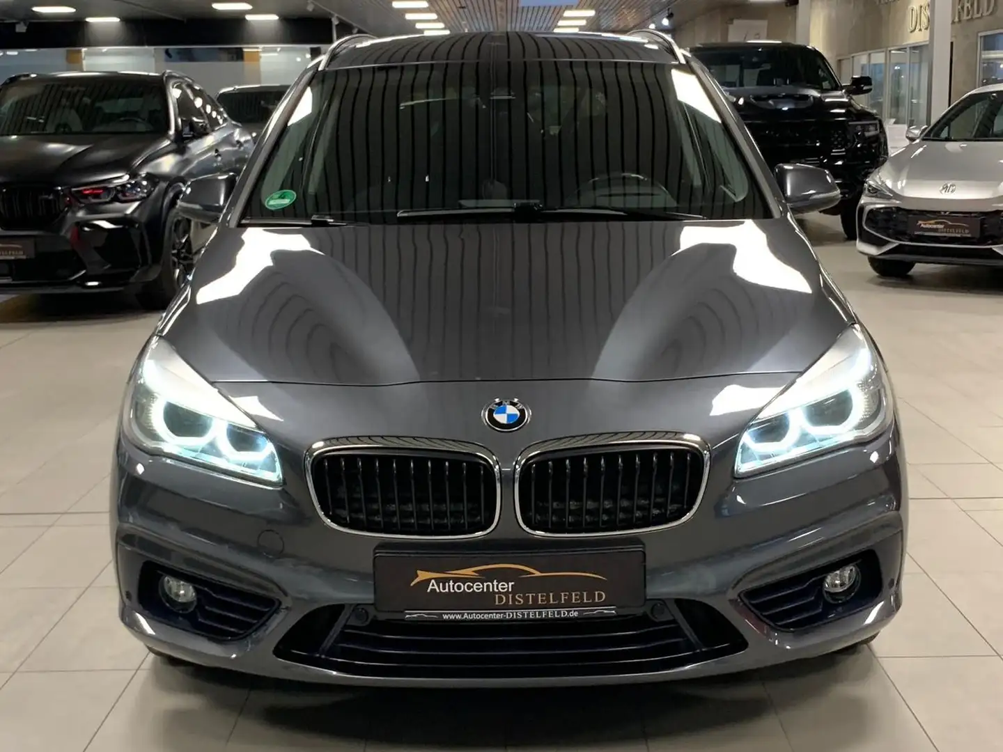 BMW 220 Sport Line Automatik *7 Sitze* HUD LED Grau - 2