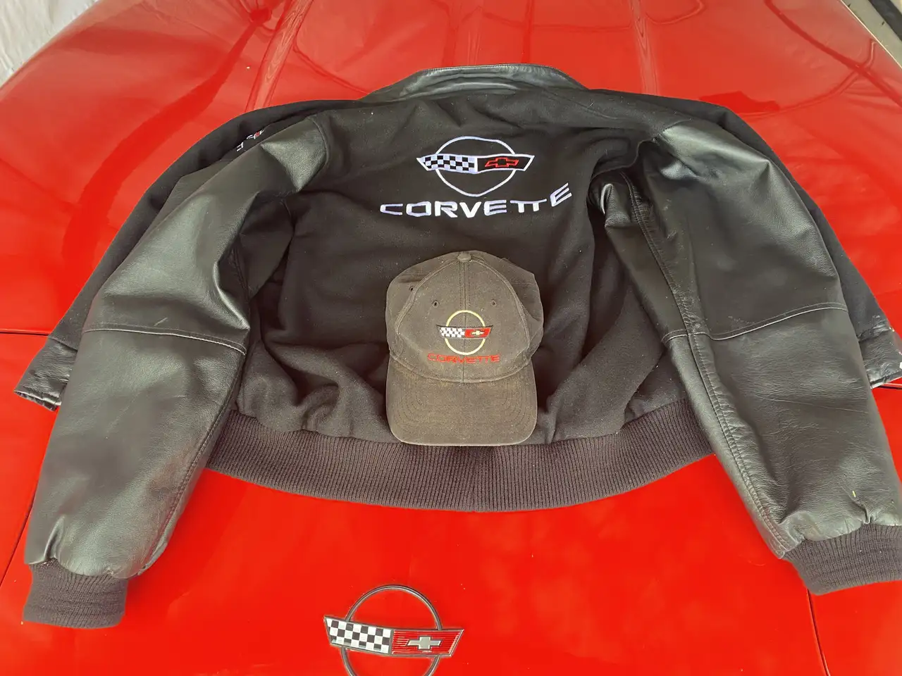 Chevrolet Corvette снимка Chevrolet Corvette