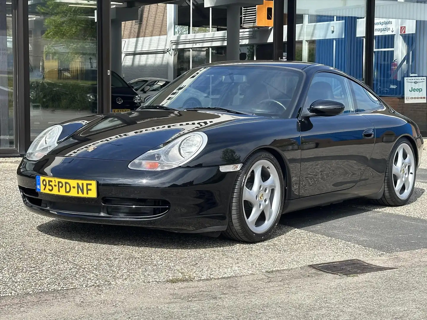 Porsche 996 3.4 CARRERA COUPE Černá - 2