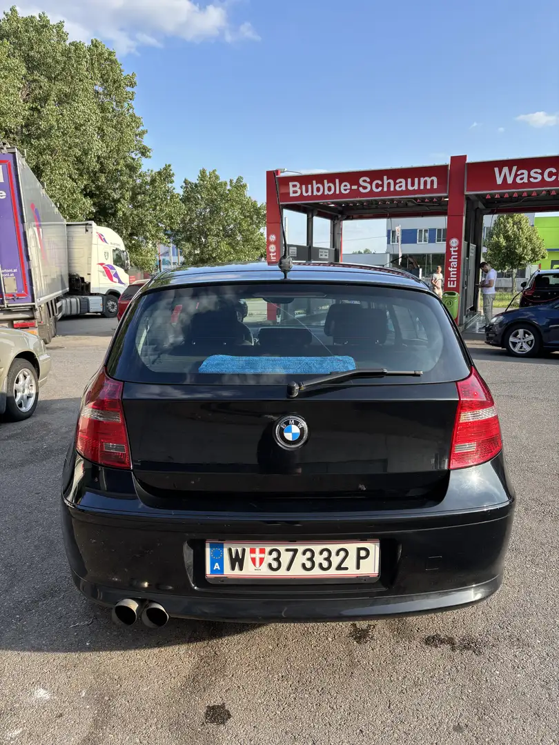 BMW 118 BMW 1er-Reihe 118d E81 N47 2.0 Sportwagen / Coupé - 1
