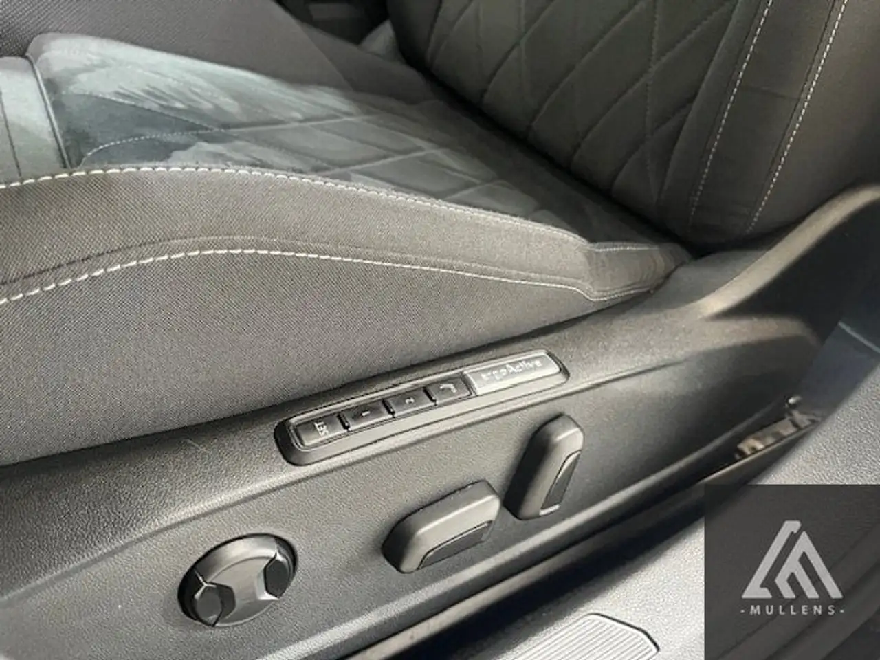 Volkswagen Golf eHybrid Style Business 1.5 201pk DSG MY2023 plug in + Led + Sfeerverlichting +, миниатюра 15