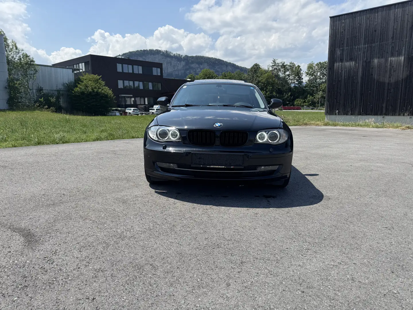 BMW 116 116i Advantage Österreich-Paket Schwarz - 2