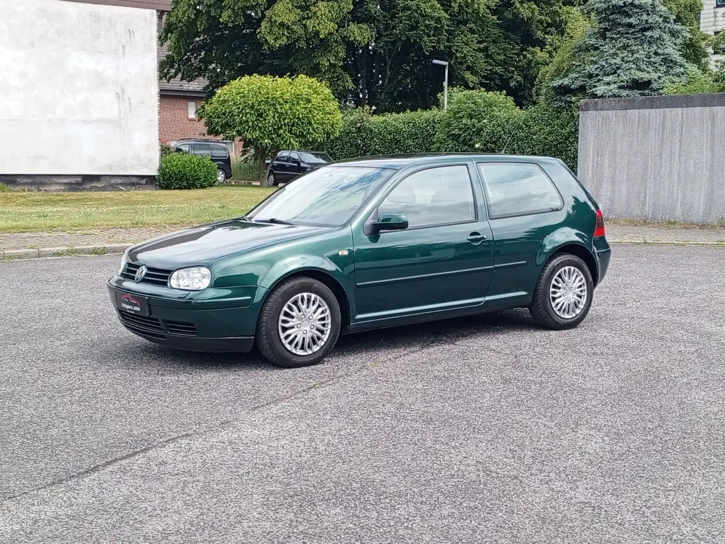 Volkswagen Golf 4 1.8*wenig KM*Klimaautomatik*Sitzheizung* Verde - 1