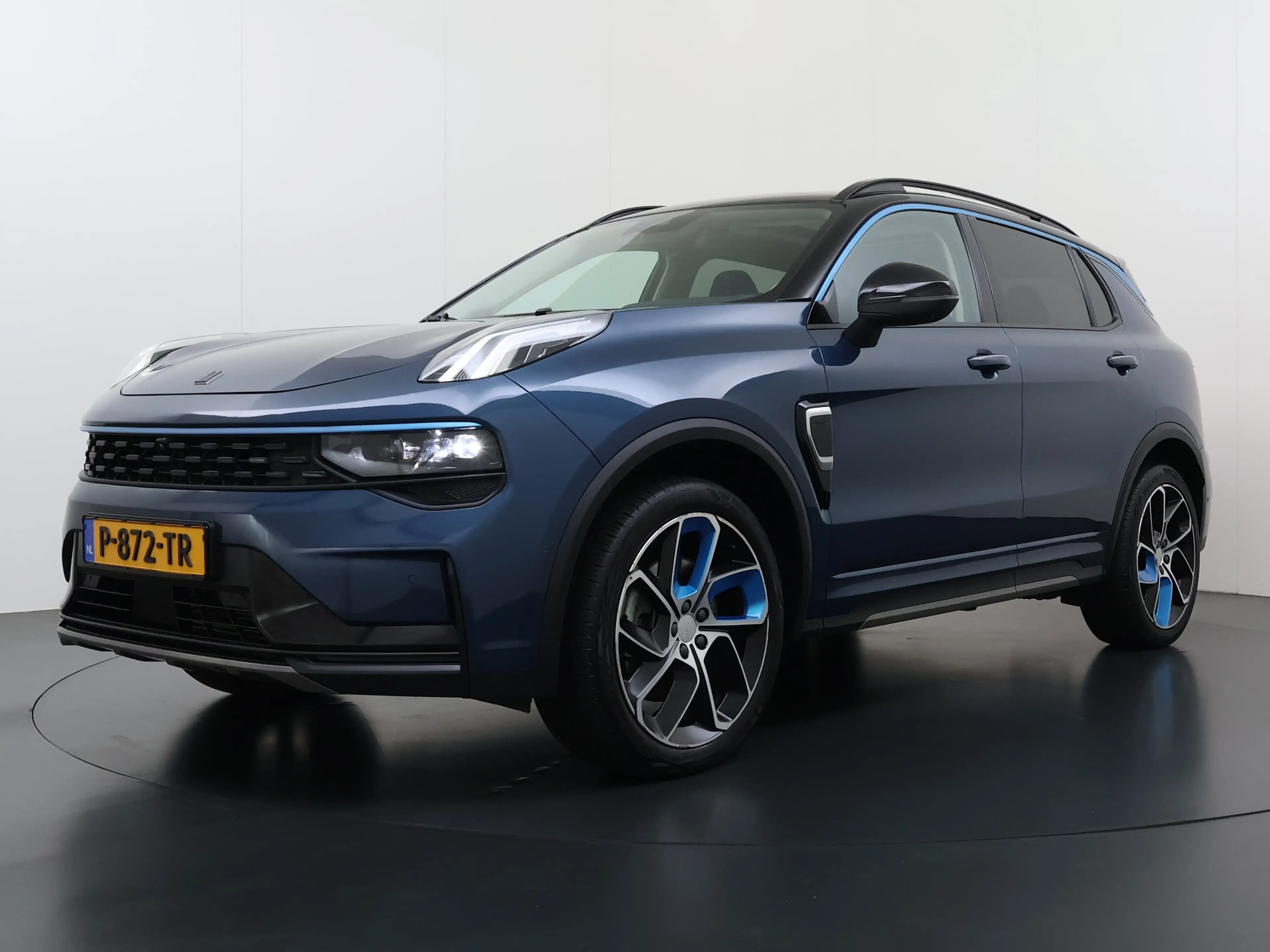 Lynk & Co 01 PHEV AUT-7 261pk Pano-Schuifdak Trekhaak Lmv 20" 3 — photo 40