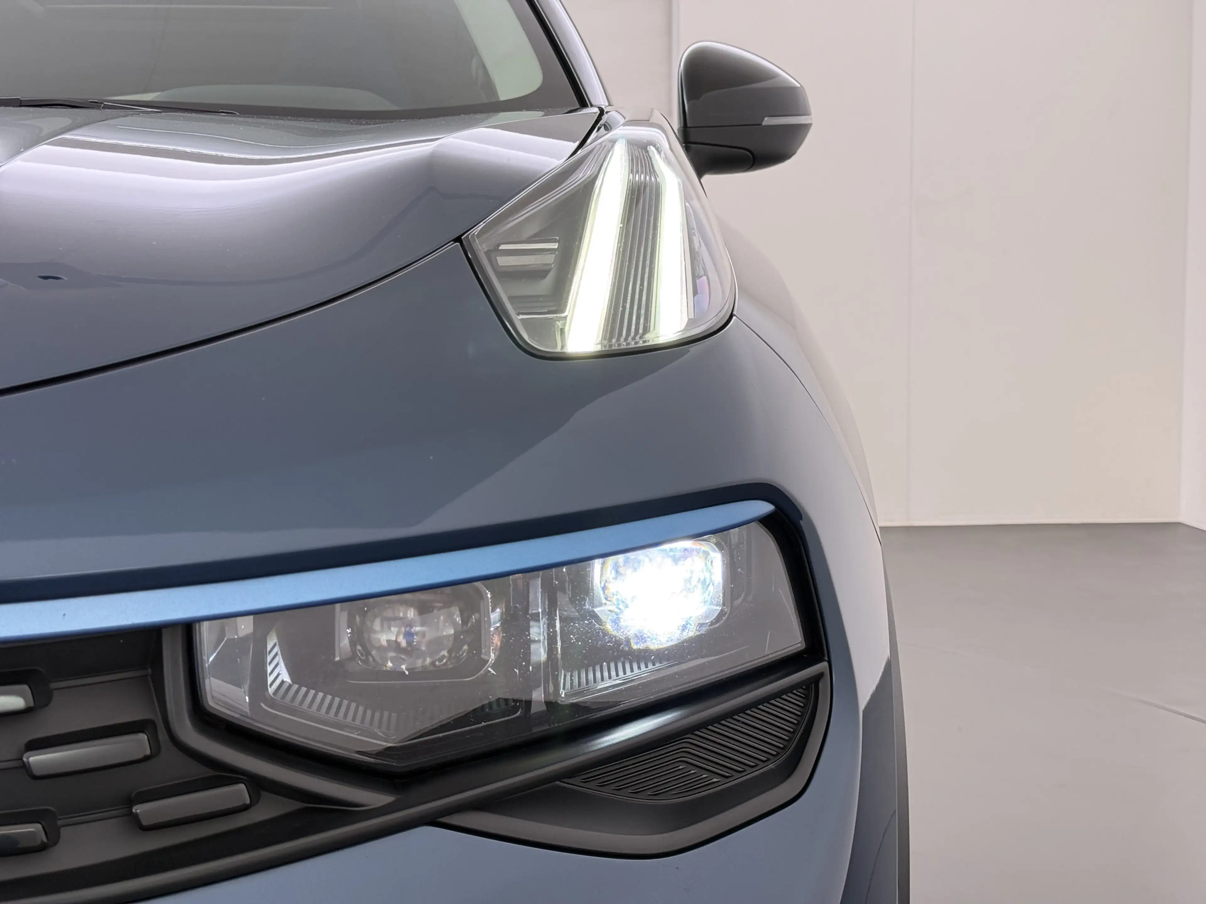 Lynk & Co 01 PHEV AUT-7 261pk Pano-Schuifdak Trekhaak Lmv 20" 3 — photo 30