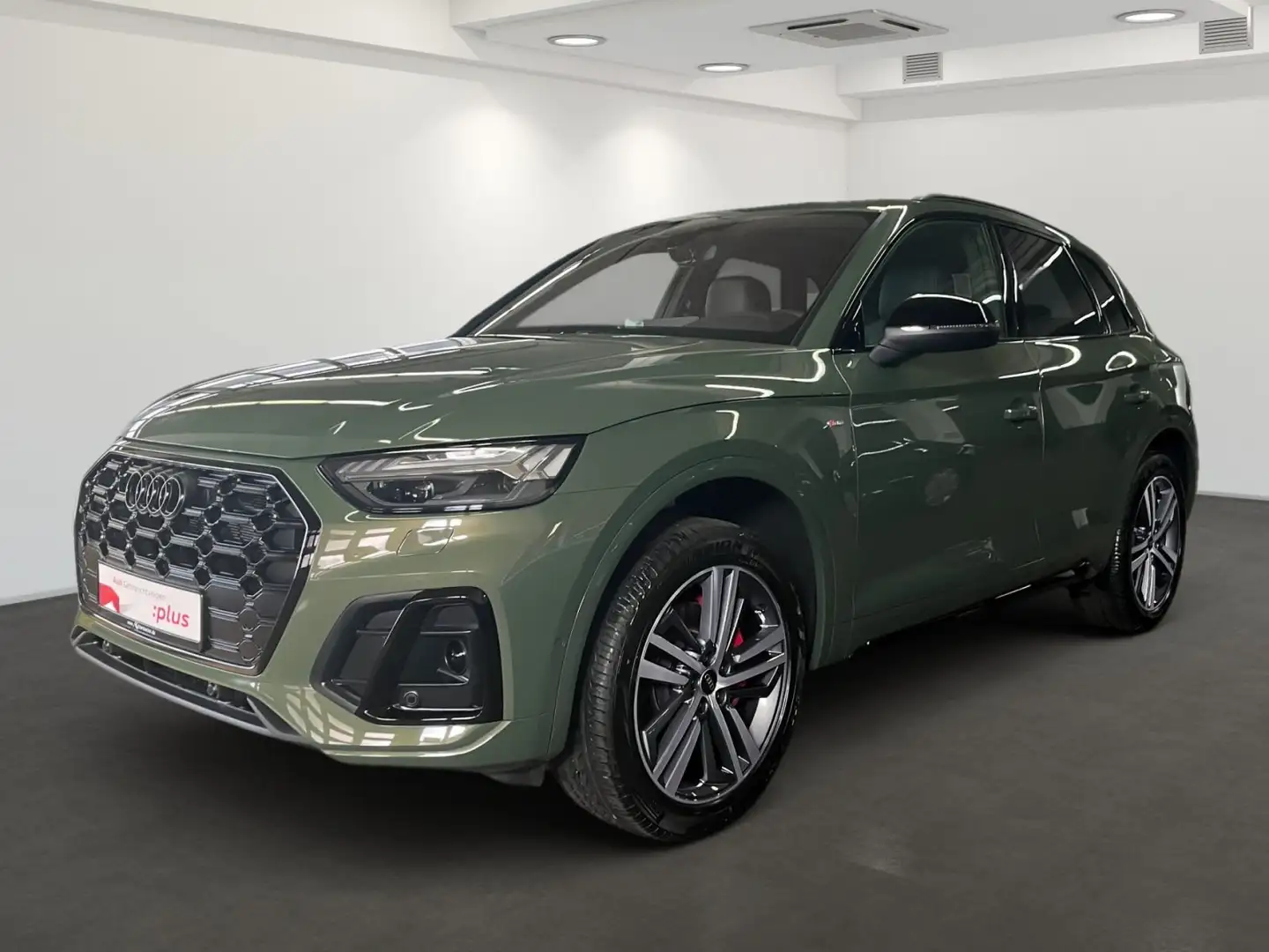 Audi Q5 s-line business 55 TFSI e quattro PANO Stadt+ Grün - 2