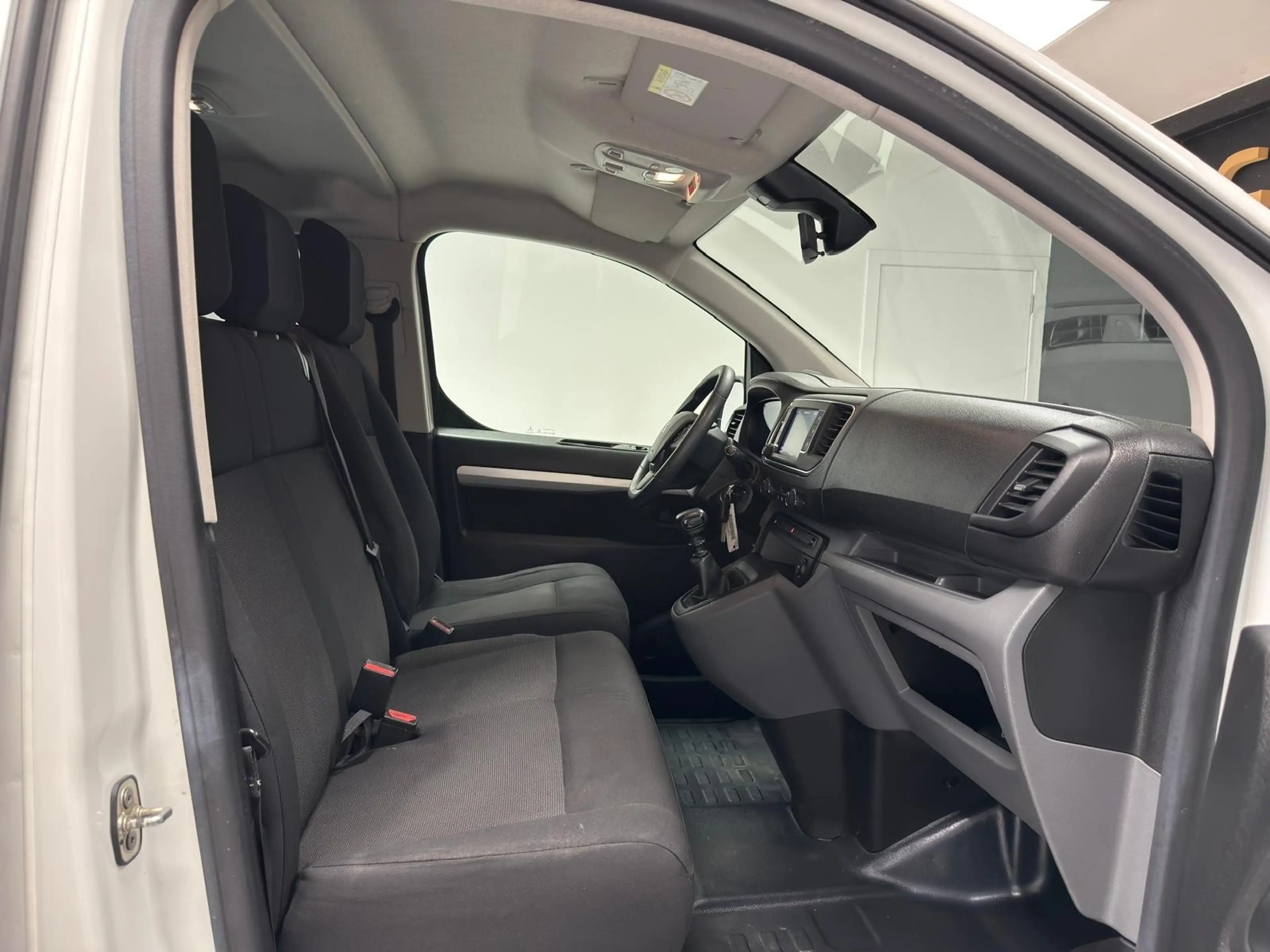 Peugeot Expert 2.0 BlueHDi  Long **DOUBLE CABINE*GPS+CAMERA*GARAN — photo 5