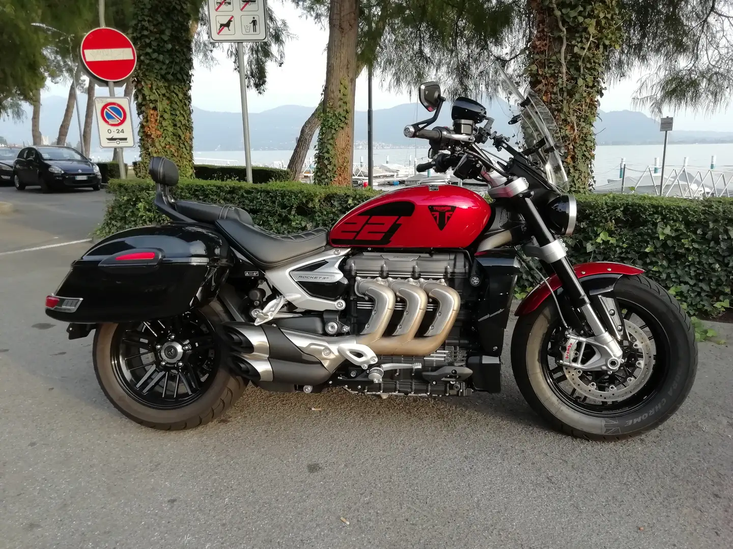Triumph Rocket 3 GT Special Edition 221 R con allestimento completo GT Червоний - 1