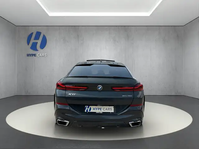 BMW X6 view 8