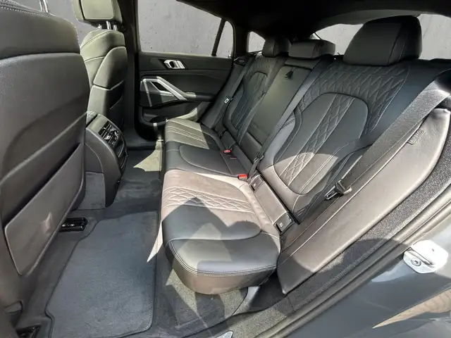 BMW X6 view 14