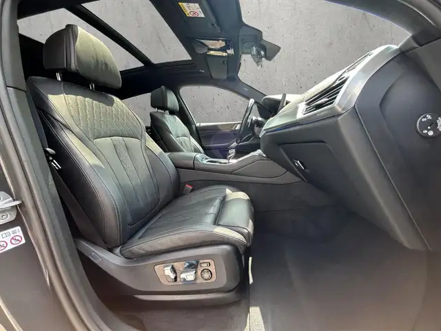 BMW X6 view 15