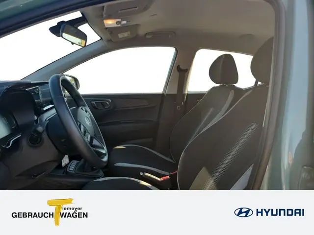 Hyundai I10 view 10