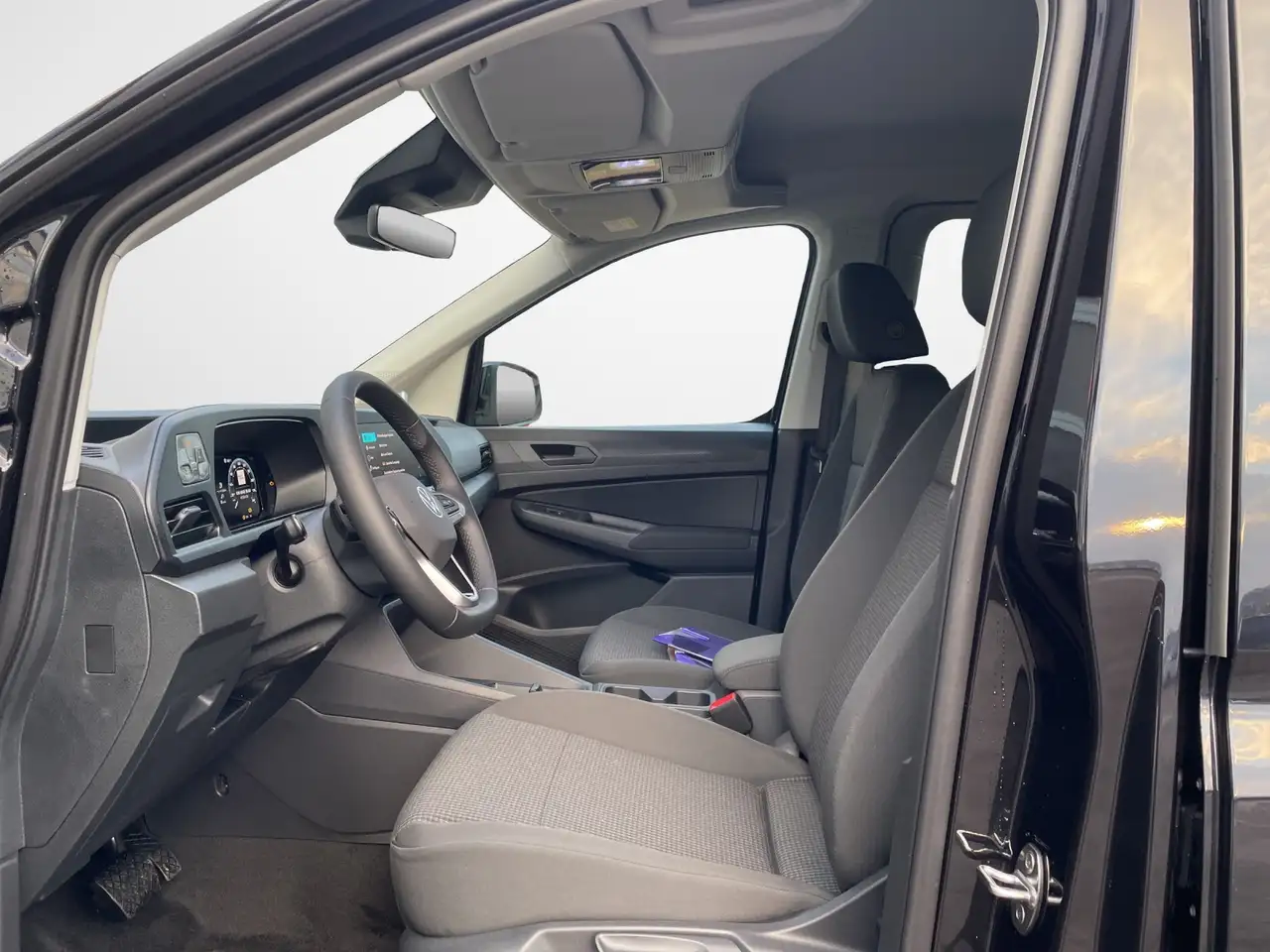 Volkswagen Caddy Maxi 1.5 TSI DSG Family 8