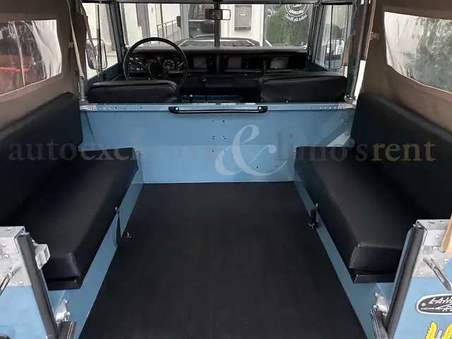 Land Rover Defender view 14