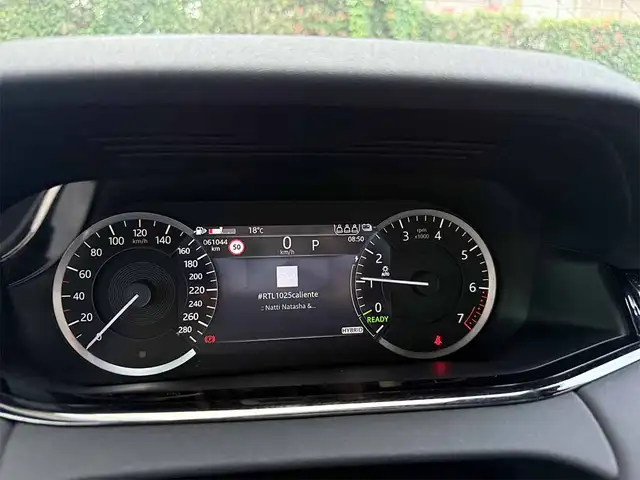 Land Rover Range Rover Evoque view 16