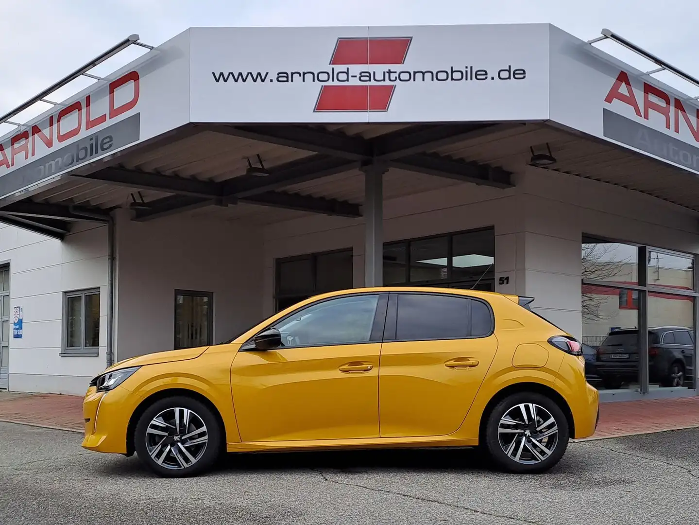 Peugeot 208 (LED, Rückfahrkamera, VDKI, Sitzheizung) Gelb - 1