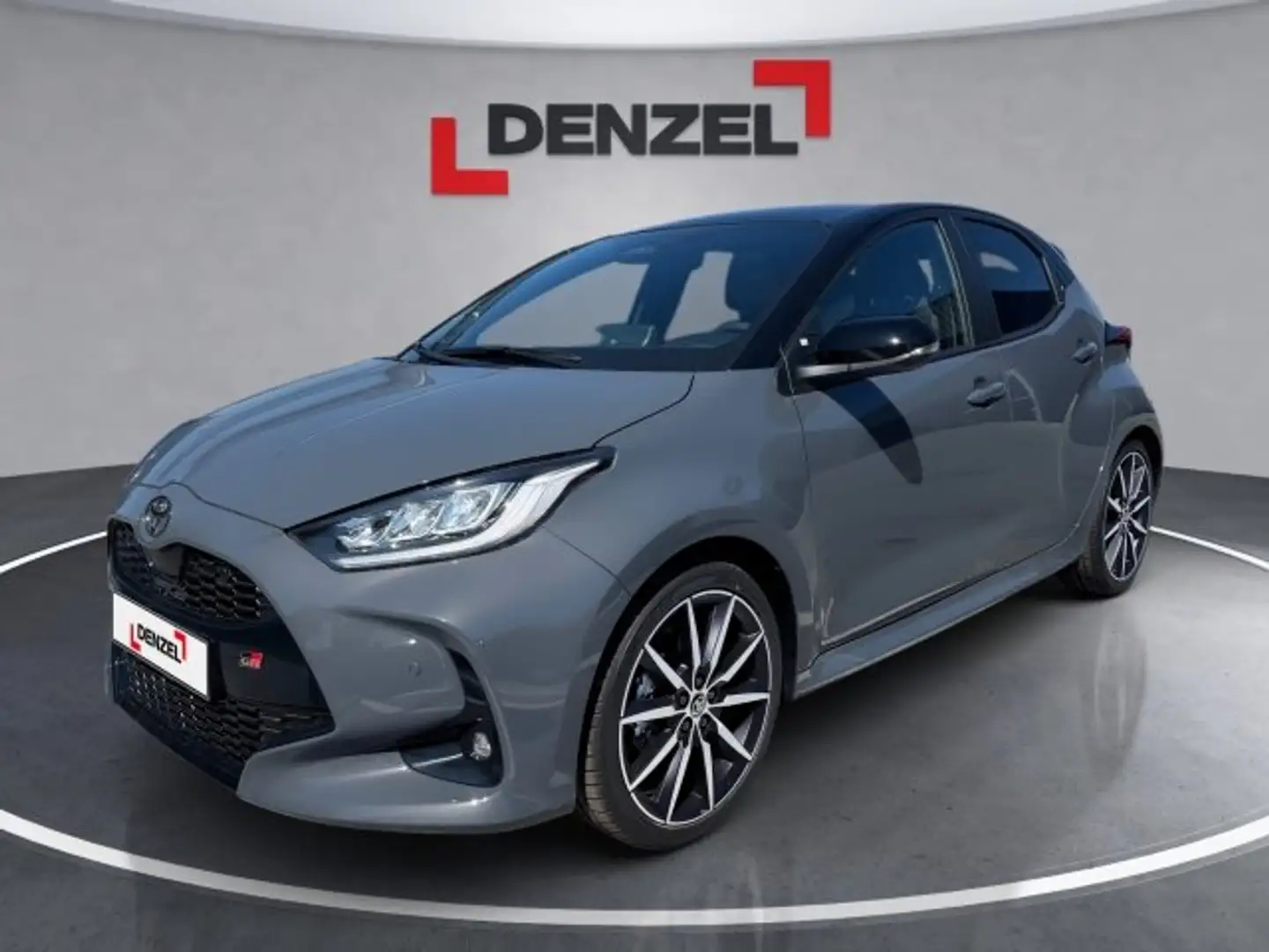 Toyota Yaris 1,5 Hybrid GR-Sport + Safety + Premium + Pano Grau - 1