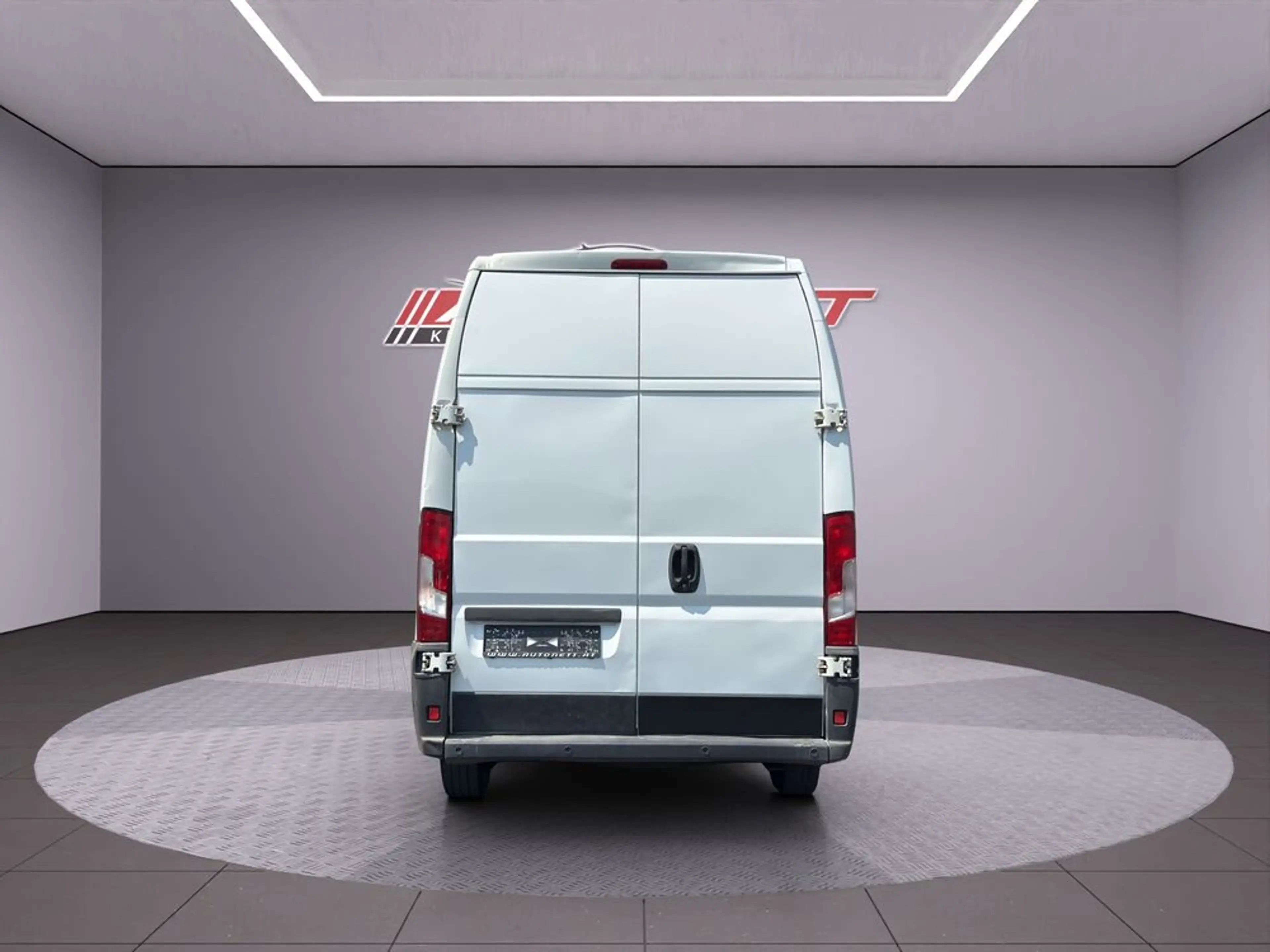 Citroen Jumper 33 DK L2 BlueHDi 110 — photo 8