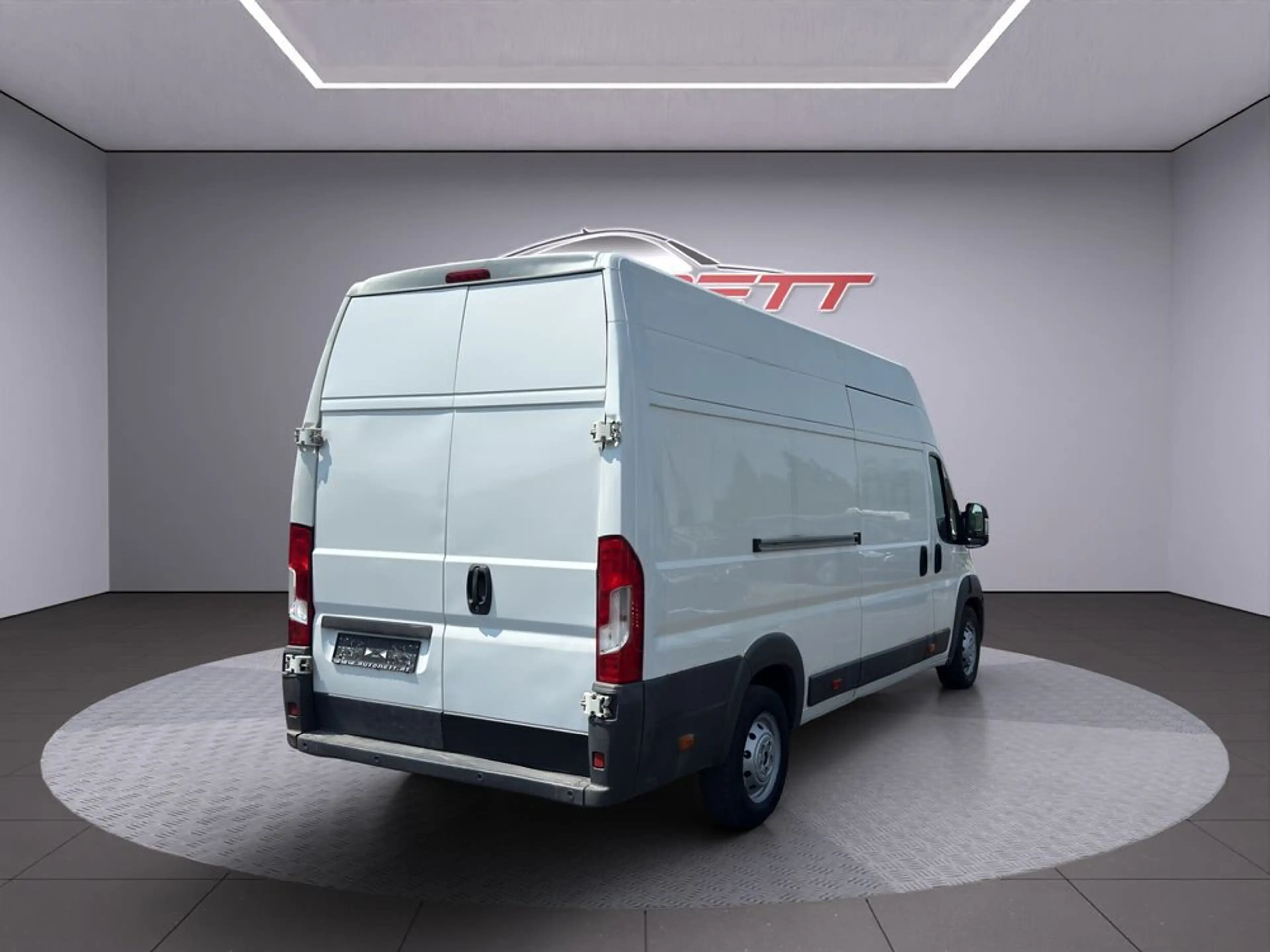 Citroen Jumper 33 DK L2 BlueHDi 110 — photo 4