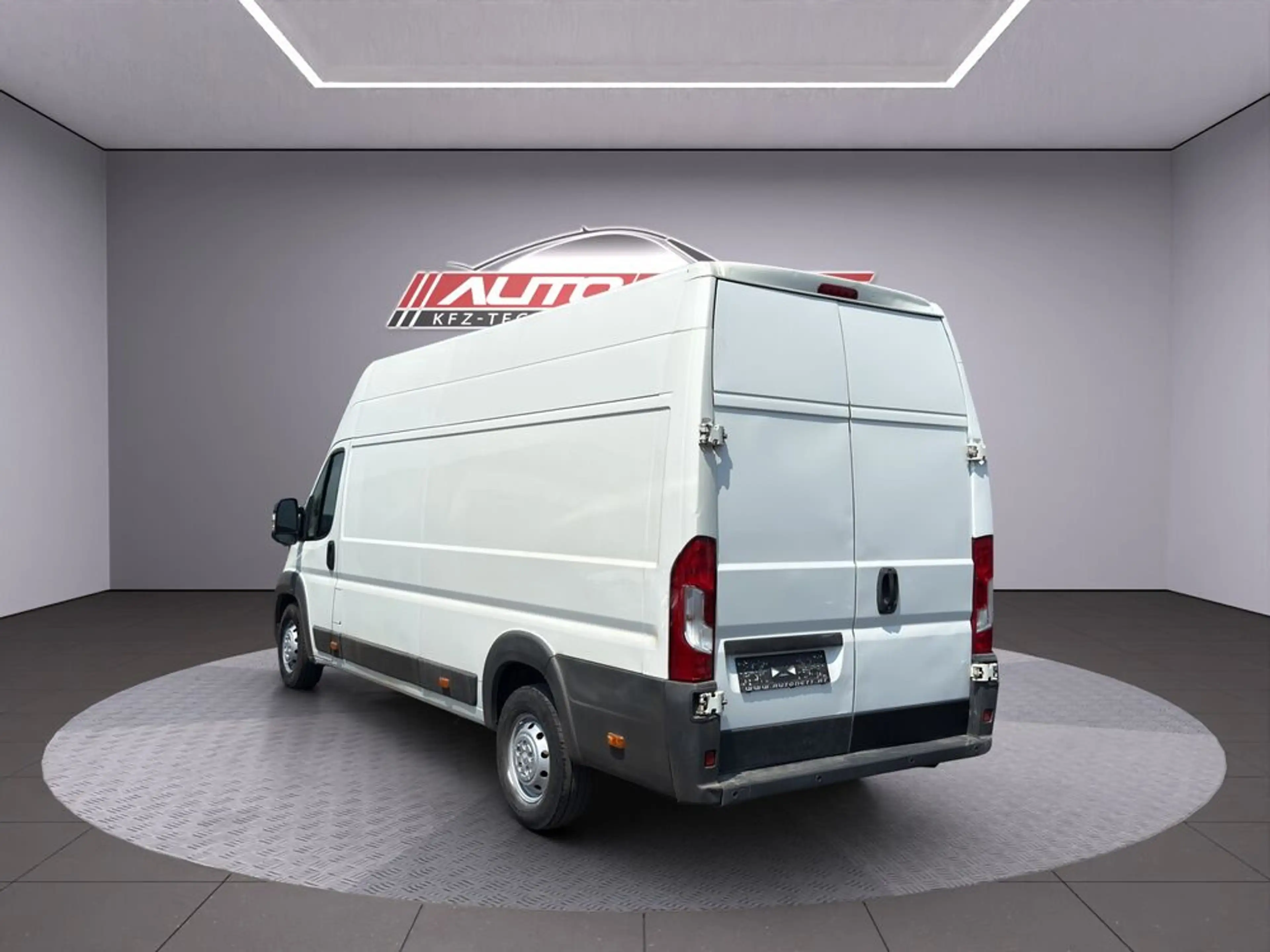 Citroen Jumper 33 DK L2 BlueHDi 110 — photo 3