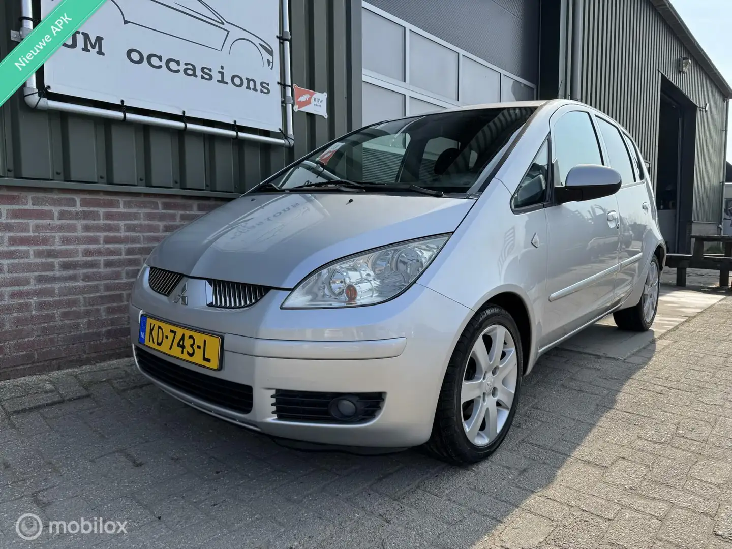Mitsubishi Colt 1.3 Incharge|Airco|Getint glas|Lm velgen|APK Gris - 2