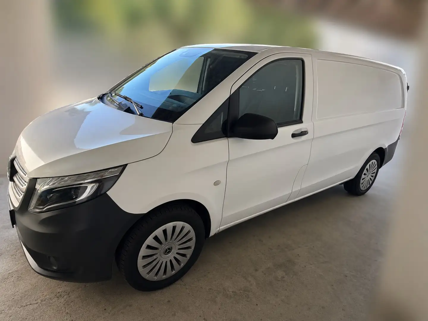 Mercedes-Benz Vito 119 CDI 4x4 Automatik 190 PS Weiß - 1