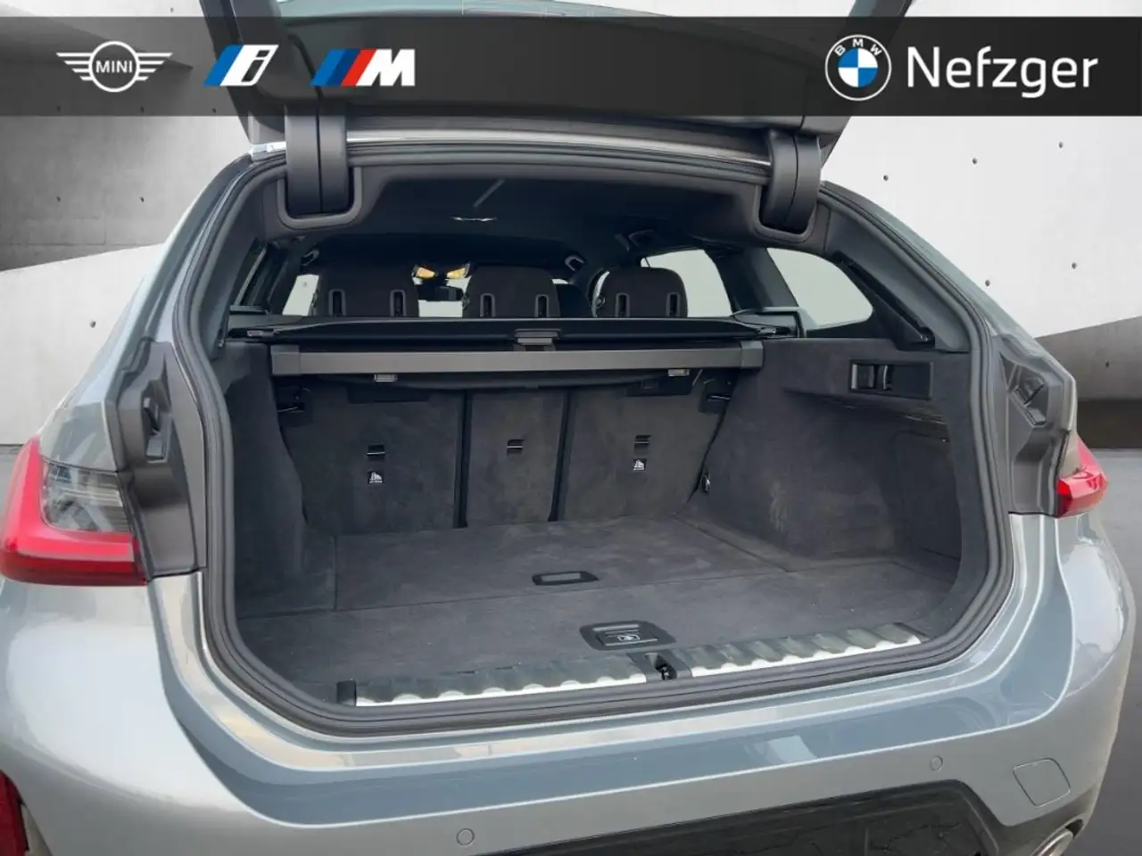 BMW 318 i Touring M Sport HUD HiFi 6